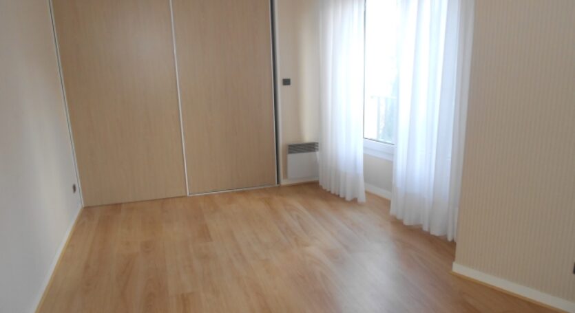 CHAMBRE 1