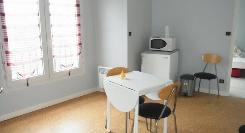 LOCATION-F1-BIS-MEUBLE-VENDOME (02)