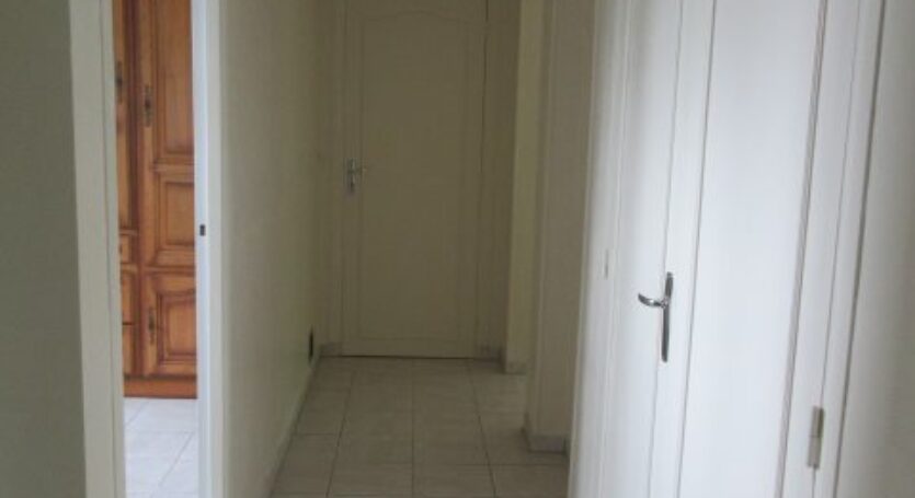 LOCATION-F2-VENDOME (02)