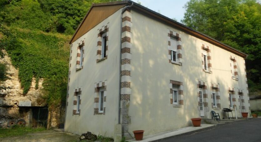 LOCATION-F3-VENDOME (01)
