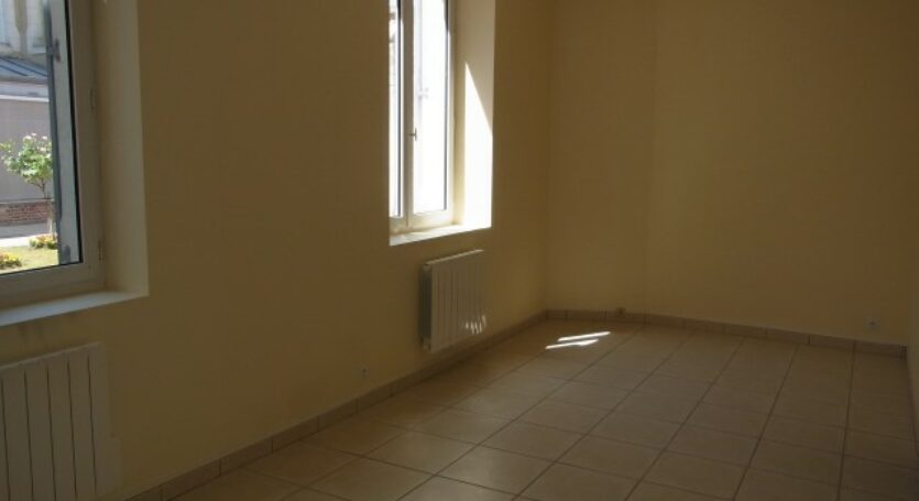 LOCATION-STUDIO-AGENCE-VENDOME-IMMOBILIIER-THILY (2)