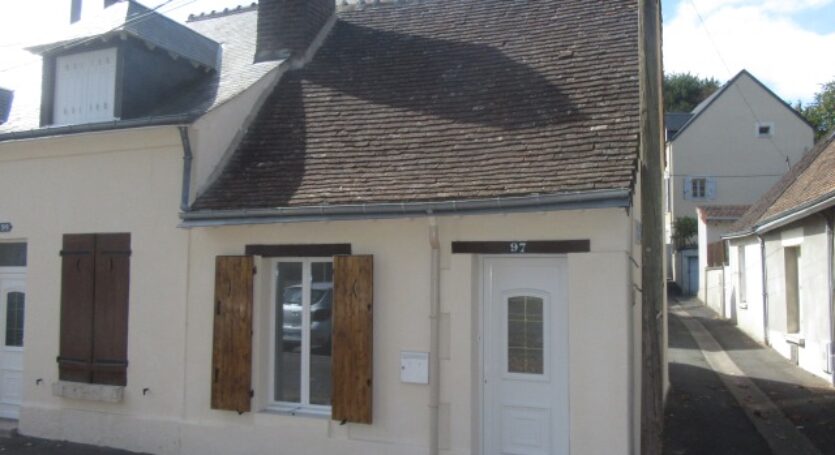 LOCATION-STUDIO-MEUBLE-F1-F2-F-F4-F5-MAISON-VENDOME-PLAZA-AGENCE-IMMOBILIERE-ARCHIVE (1)