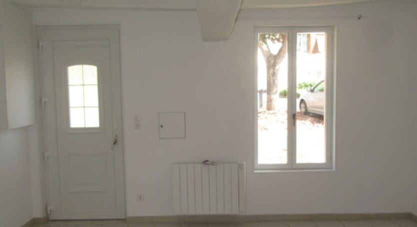 LOCATION-STUDIO-MEUBLE-F1-F2-F-F4-F5-MAISON-VENDOME-PLAZA-AGENCE-IMMOBILIERE-ARCHIVE (3)