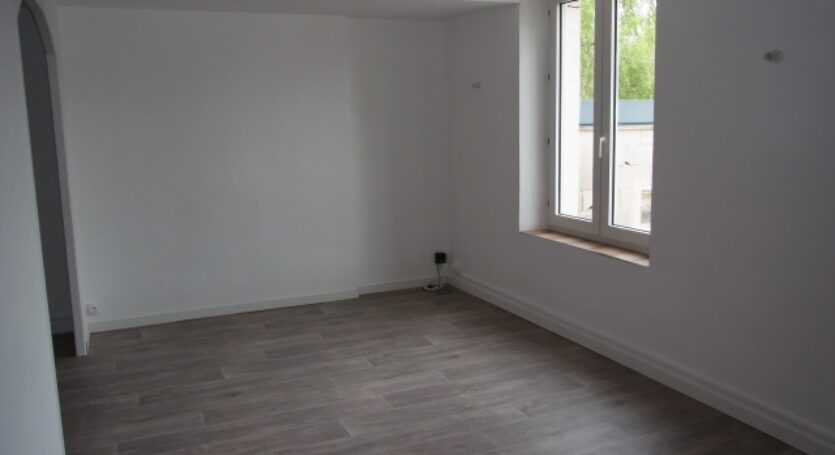 LOCATION-VENTE-LOUER-VENDRE-APPARTEMENT-MAISON-STUDIO-F1-F2-F3-F4-F5-F6-AGENCE-IMMOBILIERE-VENDOME-PLAZA-INDICATEUR-VENDOMOIS-SAINT-MARTIN-IMM (3)