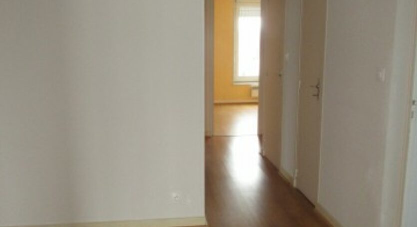 LOCATION-VENTE-LOUER-VENDRE-APPARTEMENT-MAISON-STUDIO-F1-F2-F3-F4-F5-F6-AGENCE-IMMOBILIERE-VENDOME-PLAZA-INDICATEUR-VENDOMOIS-SAINT-MARTIN-IMMOBILIER-VEND (03)