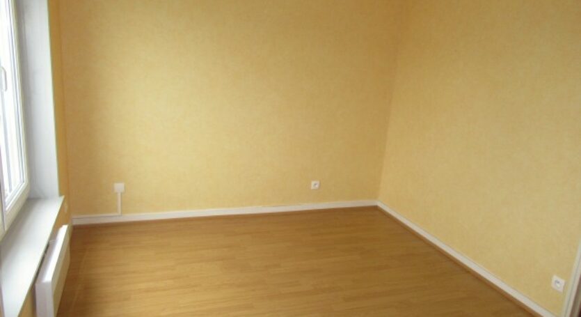 LOCATION-VENTE-LOUER-VENDRE-APPARTEMENT-MAISON-STUDIO-F1-F2-F3-F4-F5-F6-AGENCE-IMMOBILIERE-VENDOME-PLAZA-INDICATEUR-VENDOMOIS-SAINT-MARTIN-IMMOBILIER-VEND (13)