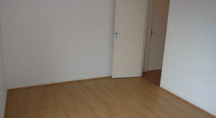LOCATION-VENTE-LOUER-VENDRE-APPARTEMENT-MAISON-STUDIO-F1-F2-F3-F4-F5-F6-AGENCE-IMMOBILIERE-VENDOME-PLAZA-INDICATEUR-VENDOMOIS-SAINT-MARTIN-IMMOBILIER-VEND (16)
