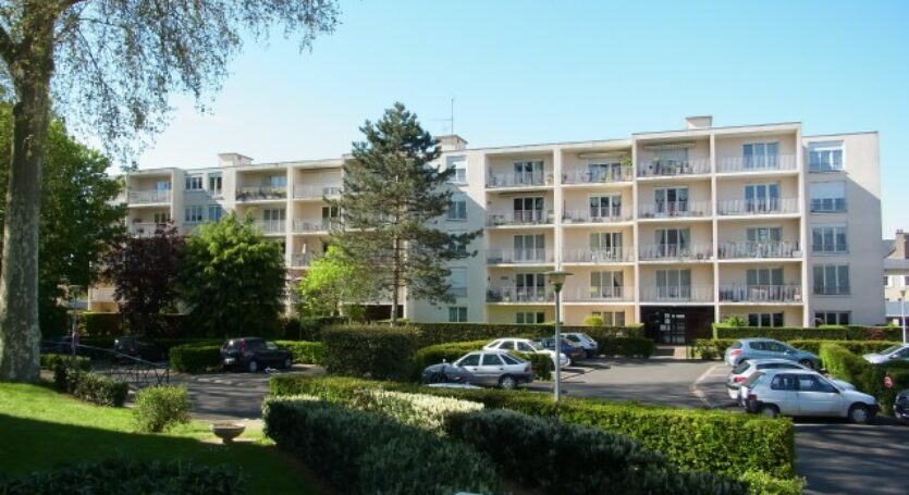 LOCATION-VENTE-LOUER-VENDRE-APPARTEMENT-MAISON-STUDIO-F1-F2-F3-F4-F5-F6-AGENCE-IMMOBILIERE-VENDOME-PLAZA-INDICATEUR-VENDOMOIS-SAINT-MARTIN-IMMOBILIER-VENDOME (01)